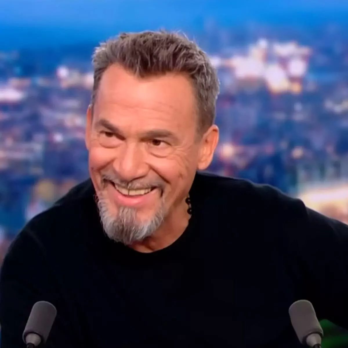 Florent Pagny confronté à une terrible maladie : Son dur combat pour la guérison