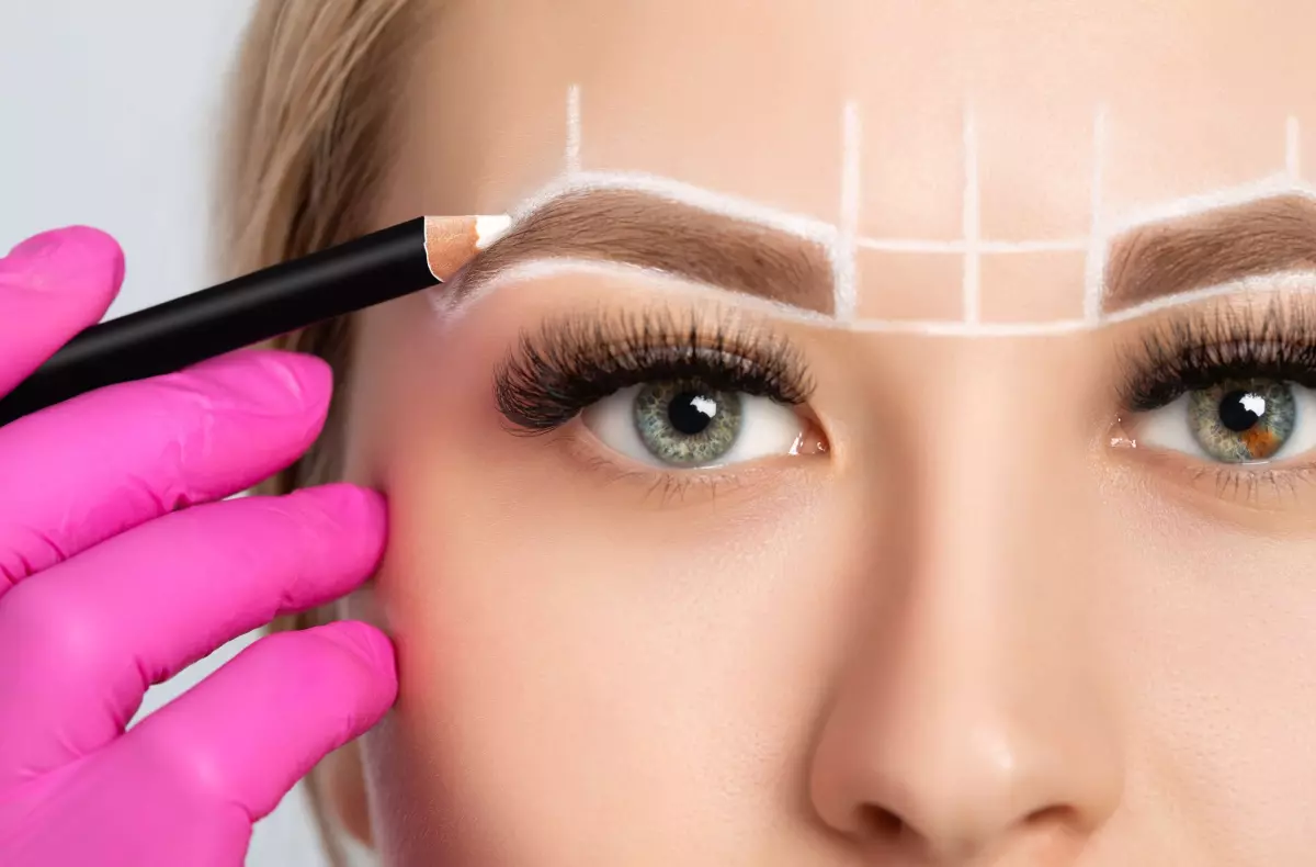 Les sourcils, de simples poils ou un élément essentiel de notre communication ?