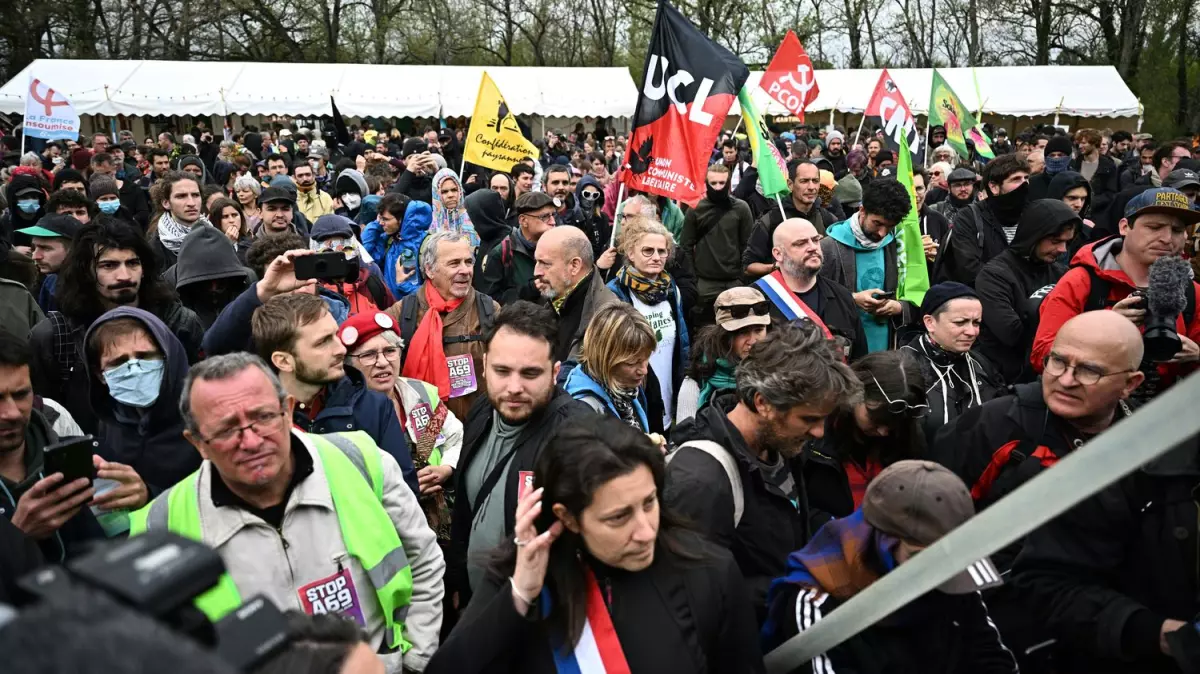 🔴 Manifestations contre l'A69 : la ZAD évacuée, 9 interpellations