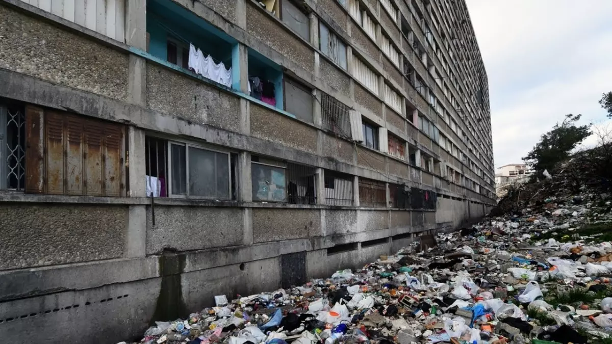 Squatteurs à Marseille : la détresse des victimes et l'urgence d'une action