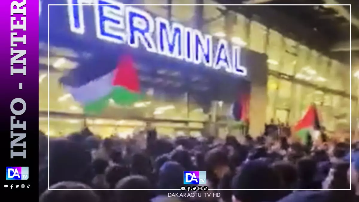 Un aéroport au Daguestan pris d'assaut par une foule hostile à Israël