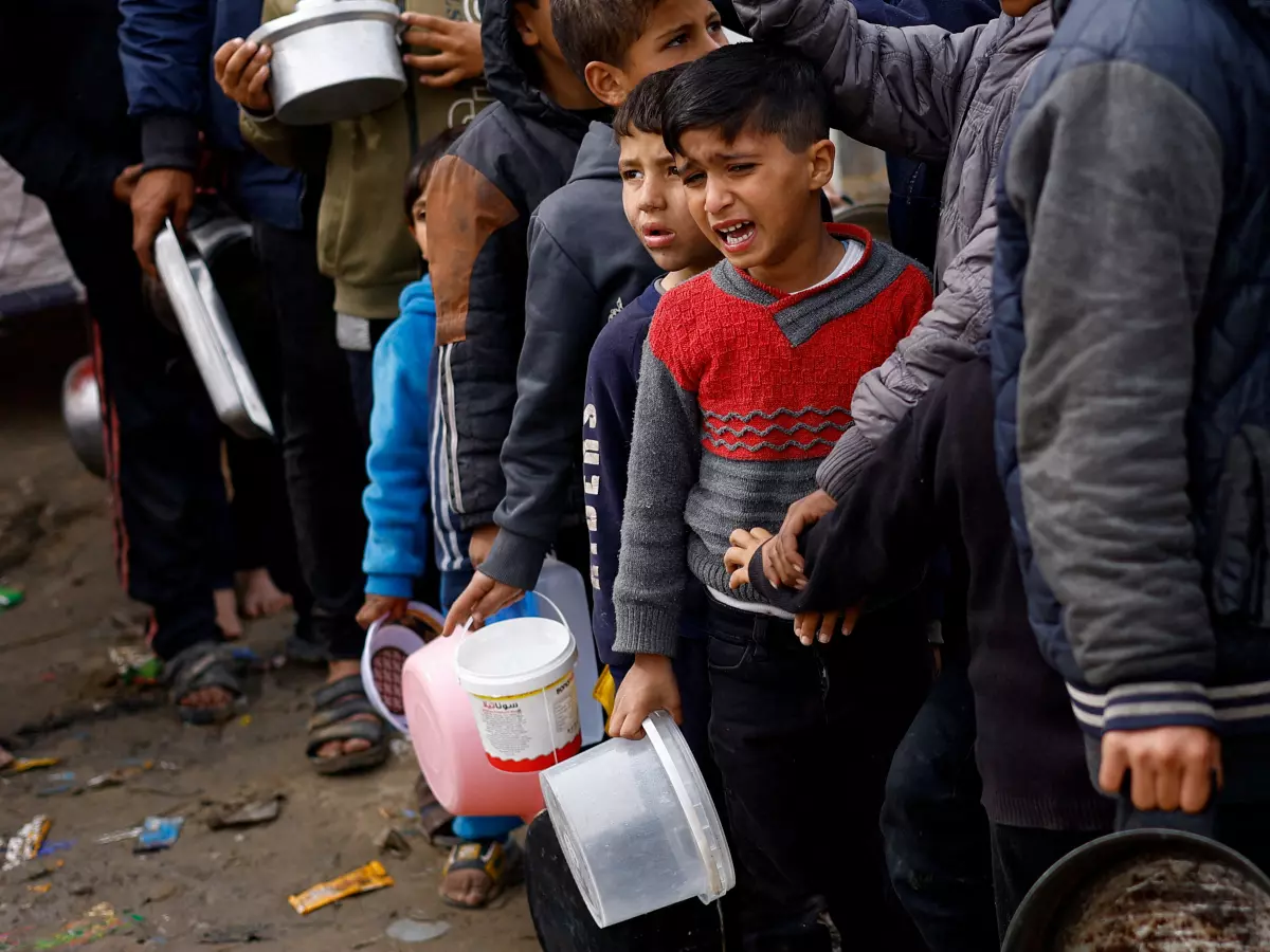 Une ONG envoie 200 tonnes de nourriture à Gaza menacé par la famine