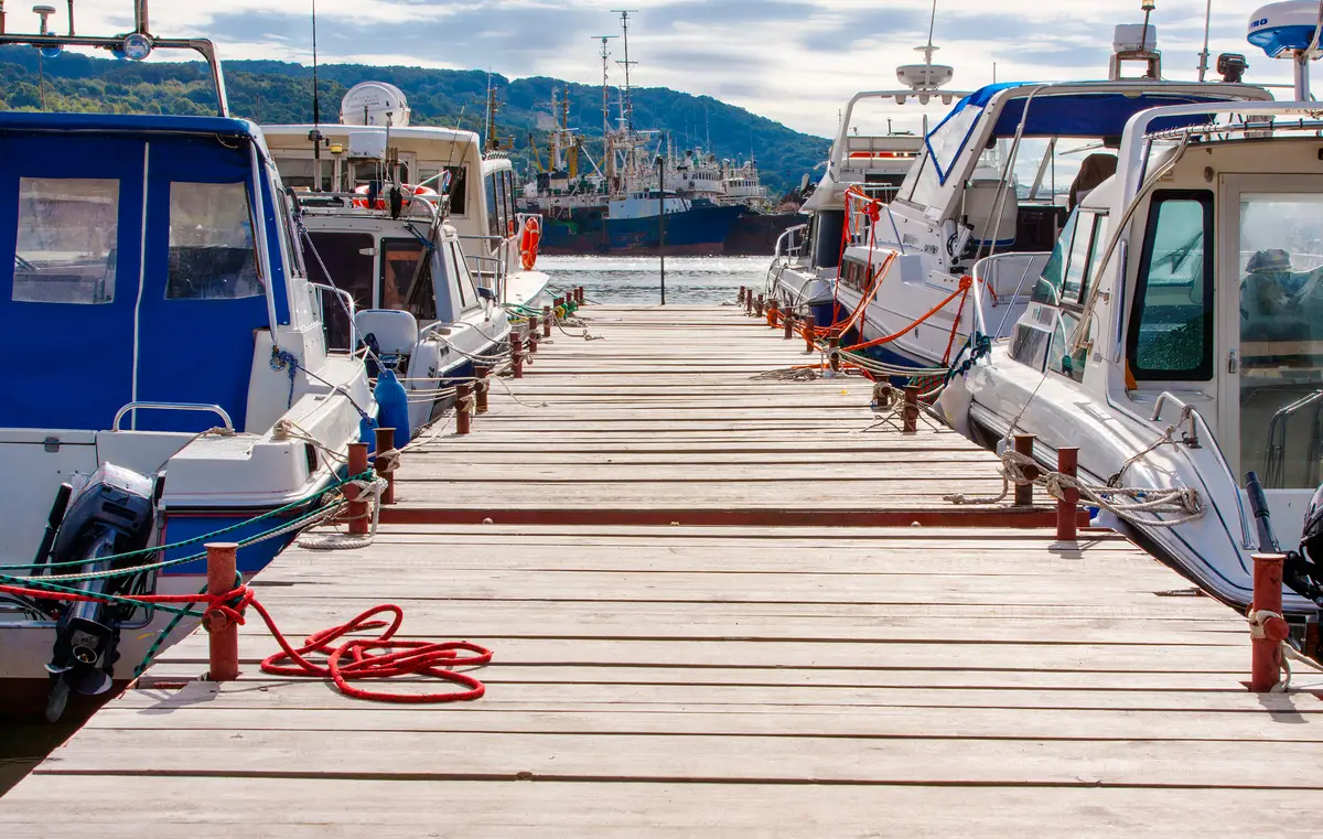 bateau navigation plaisance port